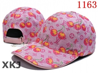 LV Snapback Hat AAA Quality (50)