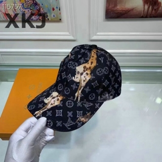 LV Snapback Hat AAA Quality (66)