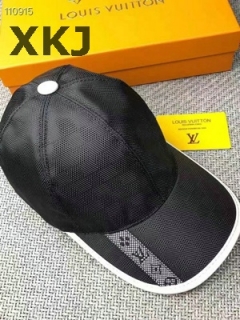 LV Snapback Hat AAA Quality (74)