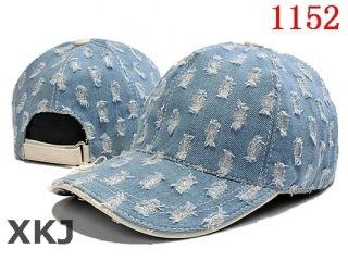 LV Snapback Hat AAA Quality (114)