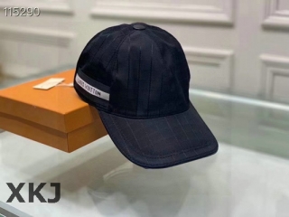 LV Snapback Hat AAA Quality (115)