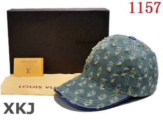 LV Snapback Hat AAA Quality (122)