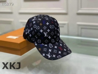 LV Snapback Hat AAA Quality (128)