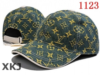 LV Snapback Hat AAA Quality (141)