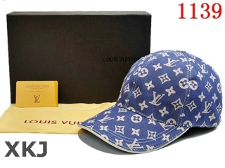 LV Snapback Hat AAA Quality (162)