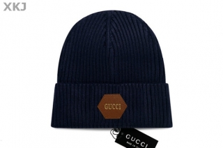 Moncler Beanies (7)