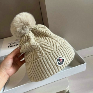 Moncler Beanies AAA (159)