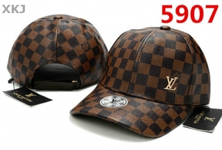 LV Snapback Hat (26)