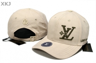 LV Snapback Hat (39)